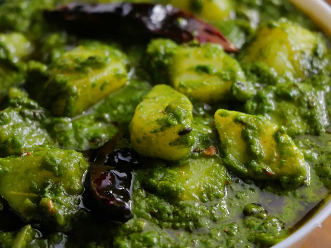 Alu Palak